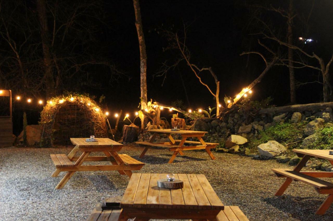 Bosque De Aventura & Glamping Refugio Del Bosque Hotel Ла Меса Екстериор снимка
